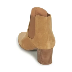 Betty London OKARI Couleur Camel boutique 16