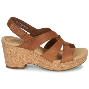 acheter en ligne Clarks – GISELLE BEACH Camel 10